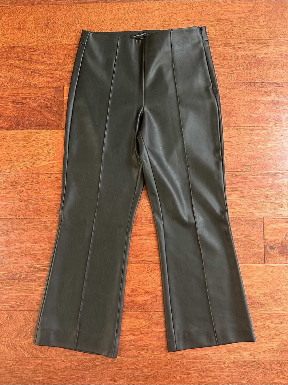 Banana Republic Black Faux Leather Cropped Straight-Leg Pants